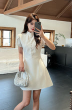 Load image into Gallery viewer, 【秋简流光】 独家定制 Autumn Radiance Button Dress 西装连衣裙 (DRESS Only)