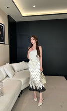 Load image into Gallery viewer, 【墨珠蕾影】高定系列 Noir Pearl Lace Mermaid Skirt 波点蕾丝鱼尾半裙(SKIRT Only)