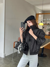 Load image into Gallery viewer, 【雪映珍语】独家定制 Pearl Pocket White Denim Pants 高腰珍珠牛仔长裤(PANTS Only)