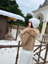 Load image into Gallery viewer, 【雪绒暖雾】 高定系列 Snowy Aura Fur Knit Jacket 狐狸毛绒连帽针织外套 (JACKET Only)