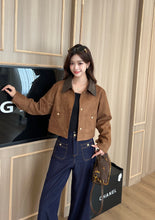 Load image into Gallery viewer, 【雅奢流金】 高定系列 Opulent Suede Contrast Jacket 拼接麂皮外套 (JACKET Only)