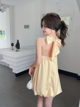 Load image into Gallery viewer, 【缎影花漾】 独家定制 Satin Bloom Halter Dress 连衣裙(DRESS Only)