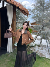 Load image into Gallery viewer, 【雅奢流金】 高定系列 Opulent Suede Contrast Jacket 拼接麂皮外套 (JACKET Only)
