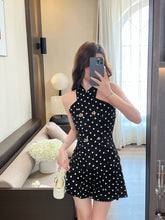 Load image into Gallery viewer, 【墨点星语】独家定制 Inkdot Starlight Halter Top 波点挂脖上衣(TOP Only)