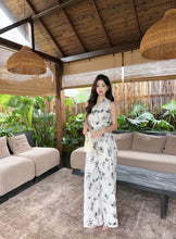 Load image into Gallery viewer, 【海岸花影】独家定制Coastal Florals Printed Top 印花上衣 (Top Only)