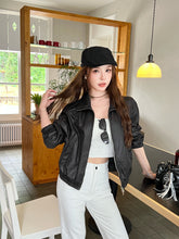 Load image into Gallery viewer, 【雪映珍语】独家定制 Pearl Pocket White Denim Pants 高腰珍珠牛仔长裤(PANTS Only)