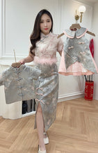 Load image into Gallery viewer, 【梅影春柔】高定系列 全家福套装 Plum Blossom Family Set 女童(DRESS Only)