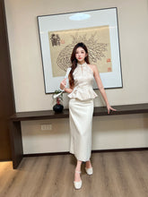 Load image into Gallery viewer, 【杏瑞垂曜】 独家定制 缎光鱼尾长裙
Satin Mermaid Skirt 裙子(SKIRT Only)