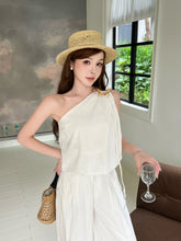 Load image into Gallery viewer, 【海屿蝶语】独家定制 Coastal Whisper One-Shoulder Linen Top 斜肩棉麻花苞上衣（TOP Only）
