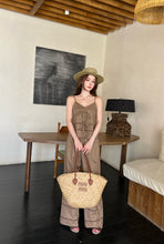 Load image into Gallery viewer, 【暮野微风】独家定制 Mocha Breeze Linen Pants 亚麻阔腿长裤（PANTS Only）
