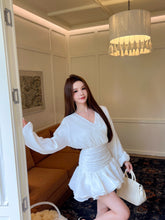 Load image into Gallery viewer, 【鎏光轻语】高定系列 Luminous Whisper Island Silk Dress 海岛丝鎏金连身裙（DRESS Only）

