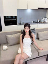 Load image into Gallery viewer, 【绮结柔光】高定系列 Pearl Bow Satin Set 裤子（BOTTOM Only）
