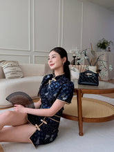 Load image into Gallery viewer, 【星河金羽】高定系列 全家福套装 Golden Plumage Family Set 女童裙子(DRESS Only)
