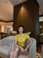 Load image into Gallery viewer, 【蝶舞金竹】高定系列 全家福套装 Golden Equinox Family Set 女童套装(SET Only)
