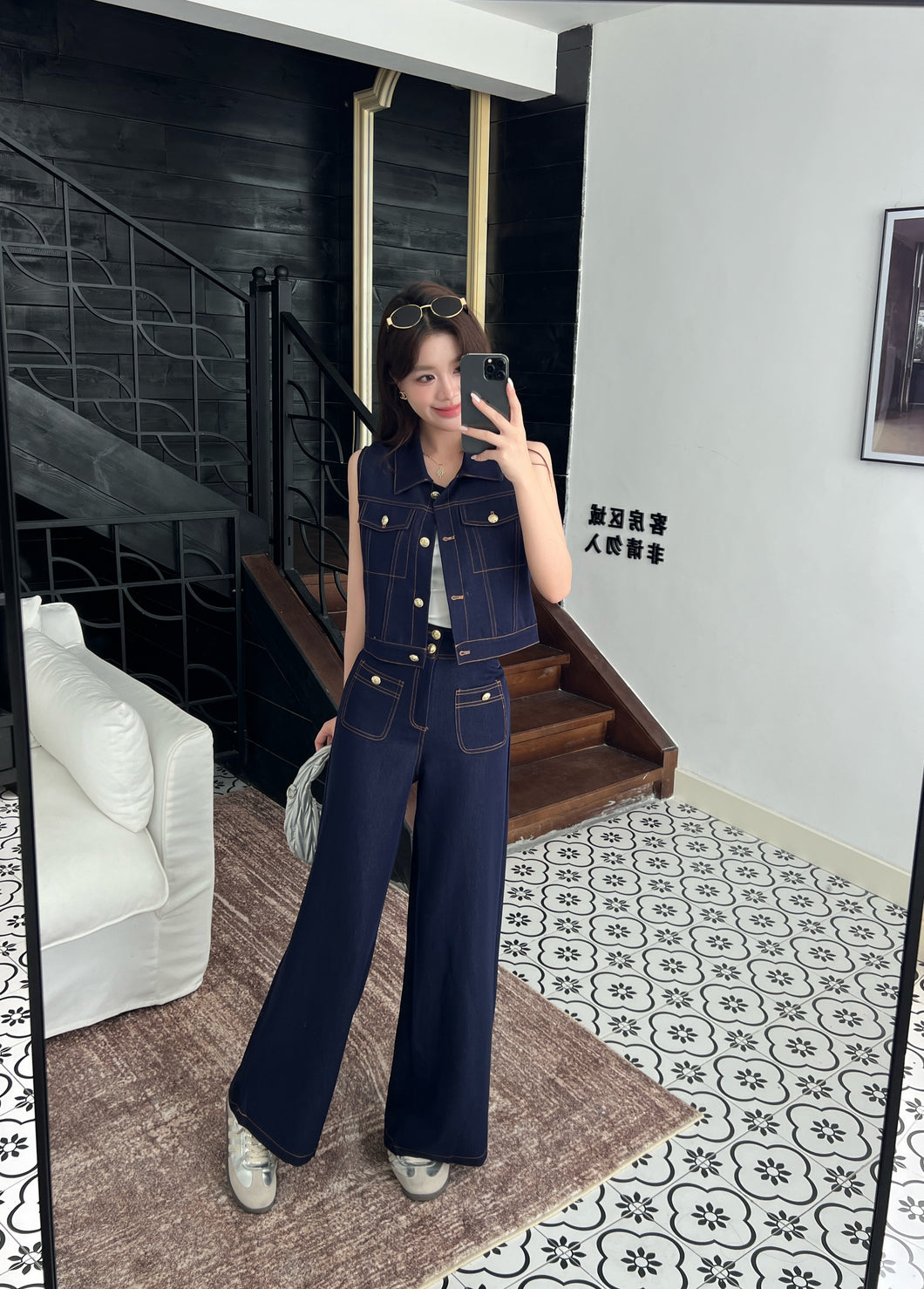 【锋尚摩登】高定系列 Modern Edge Contrast Denim Top 仿牛仔马甲上衣 (TOP Only)