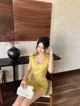 Load image into Gallery viewer, 【金绣盛礼】高定系列 情侣装 Golden Brocade Qipao Set 男装 (TOP Only)

