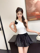 Load image into Gallery viewer, 【雪舞花漾】高定系列 Snow Petal Flare Skirt 裙子（SKIRT Only）
