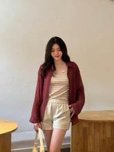 Load image into Gallery viewer, 两件套衬衫及吊带背心 Two-Pieces Blouse with Camisole
