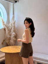 Load image into Gallery viewer, 高腰西装短裤 High-Waisted Tailored Short
