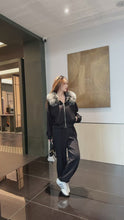 Load and play video in Gallery viewer, 【暮雪絮语】高定系列 Frost Whisper Air Cotton Jogger 空气棉束脚长裤（PANTS）
