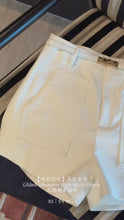Load and play video in Gallery viewer, 【绮影流光】 独家定制 Gilded Silhouette High-Waist Shorts 高腰西装短裤 (PANTS Only)
