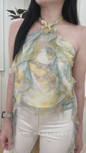 Load and play video in Gallery viewer, 【日光蝶屿】高定系列 Sunlit Butterfly Halter Top 晕染流苏挂脖上衣（TOP Only）
