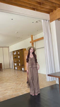 Load and play video in Gallery viewer, 【暮野微风】独家定制 Mocha Breeze Linen Pants 亚麻阔腿长裤（PANTS Only）
