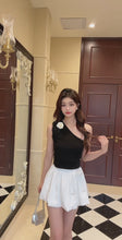 Load and play video in Gallery viewer, 【雪舞花漾】高定系列 Snow Petal Flare Skirt 裙子（SKIRT Only）
