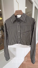 Load and play video in Gallery viewer, 【银线序曲】独家定制 Silver Line Cropped Shirt 黑白线条短版衬衫（TOP Only）

