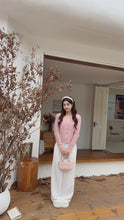 Load and play video in Gallery viewer, 【粉绒花语】独家定制 Blossom Mink-Touch Knit Jacket 仿貂毛名媛外套 (JACKET Only)
