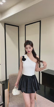 Load and play video in Gallery viewer, 【雪舞花漾】高定系列 Snow Petal Flare Skirt 裙子（SKIRT Only）
