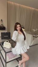 Load and play video in Gallery viewer, 【鎏光轻语】高定系列 Luminous Whisper Island Silk Dress 海岛丝鎏金连身裙（DRESS Only）
