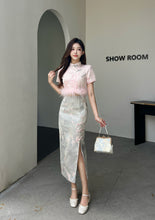 Load image into Gallery viewer, 【梅影春柔】高定系列 全家福套装
Plum Blossom Family Set 女装上衣(TOP Only)
