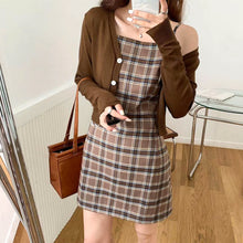 Load image into Gallery viewer, VINTAGE PLAID SLING DRESS
