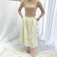 Load image into Gallery viewer, CLASSIC HIGH WAIST SKIRT

