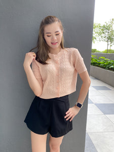 TWISTED KNIT SHORT-SLEEVED TOP