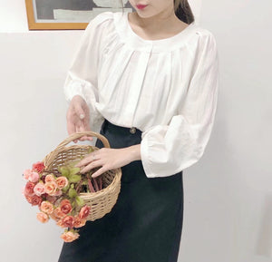 SOPHISTICATED PLEATED BLOUSE